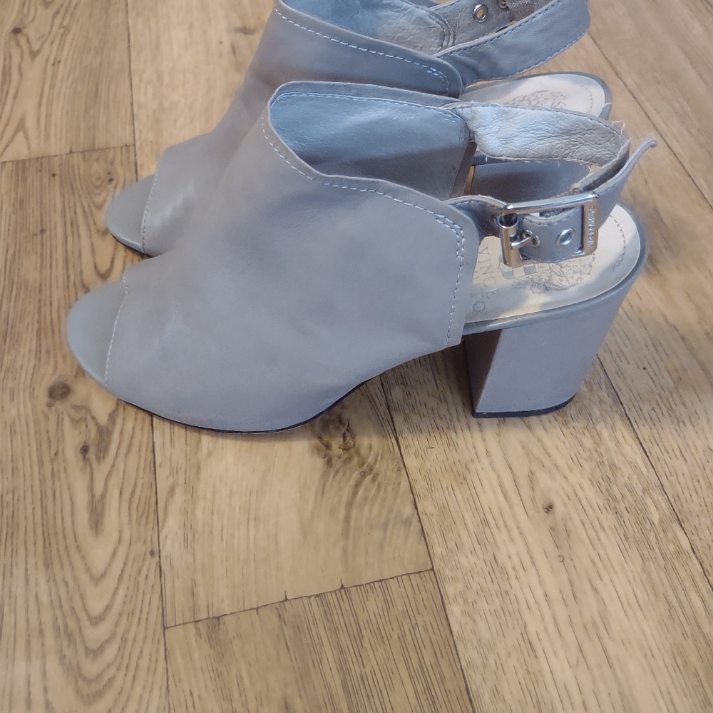Women's Vince Camuto booties open toe sling back taupe size 8.5M